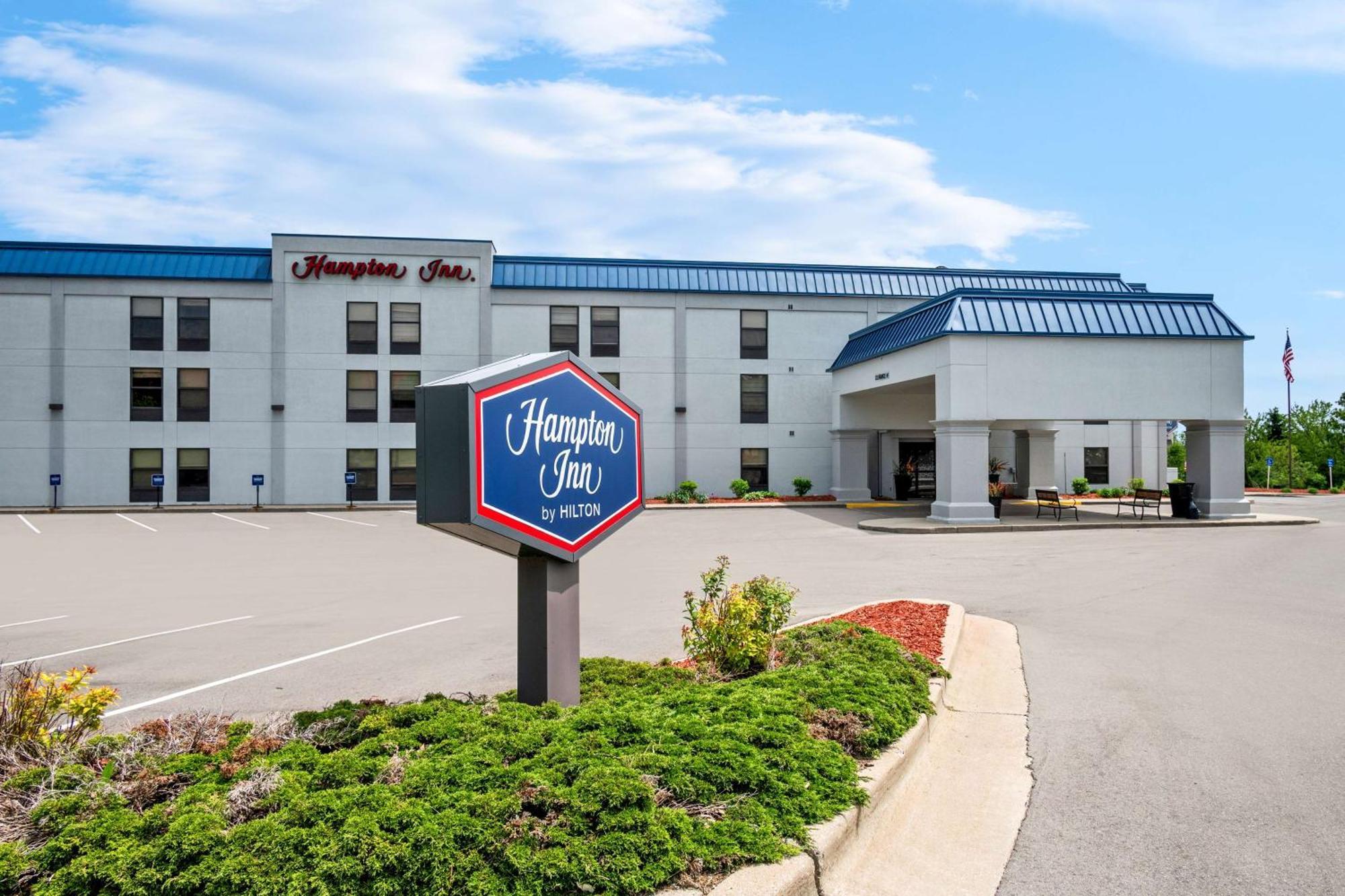 Hampton Inn Grand Rapids/North Walker Kültér fotó