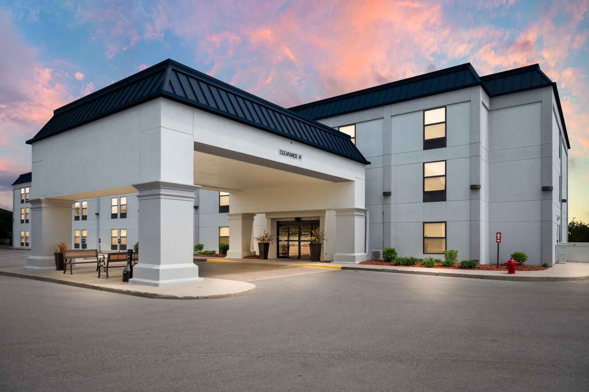 Hampton Inn Grand Rapids/North Walker Kültér fotó