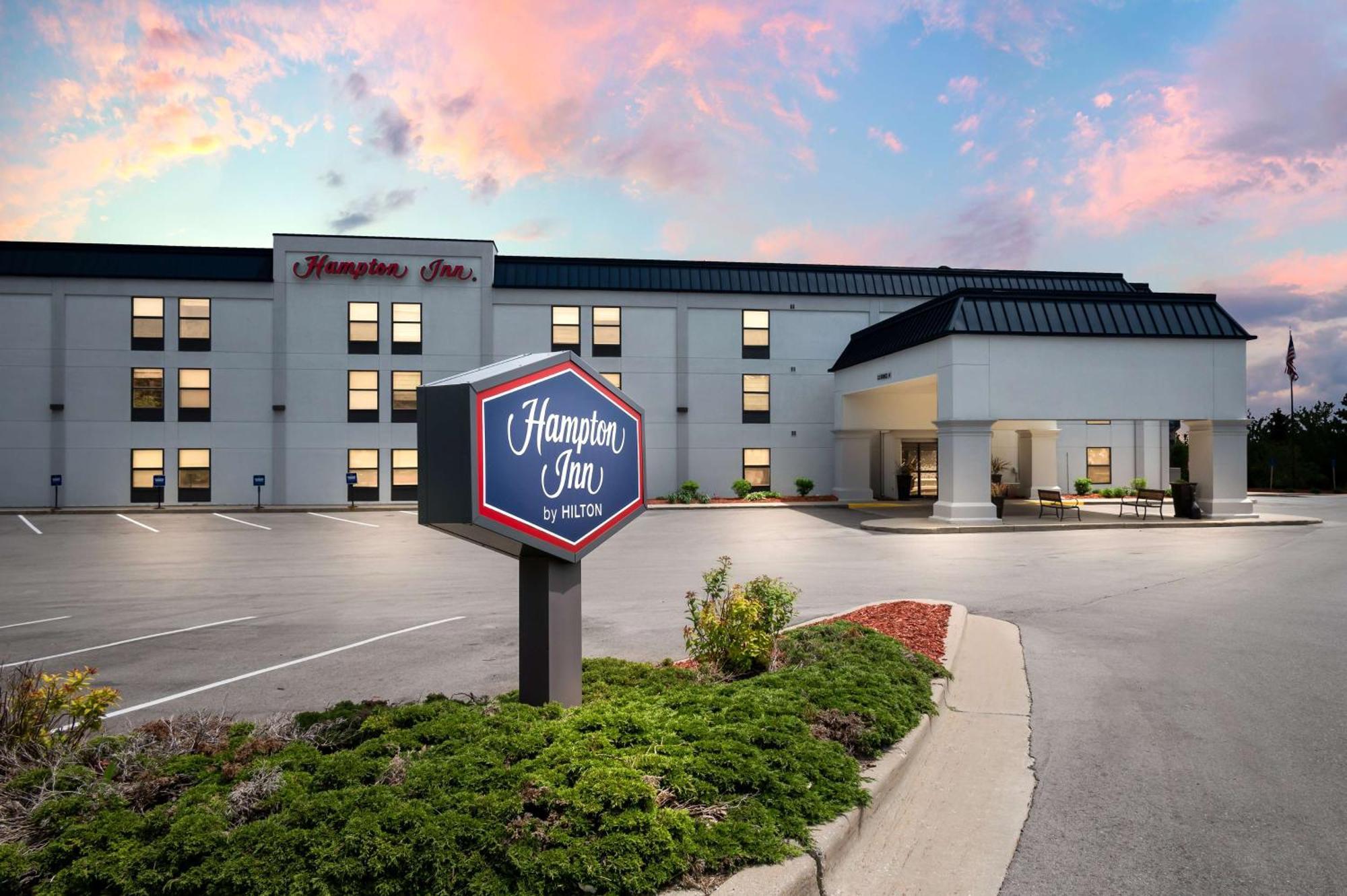 Hampton Inn Grand Rapids/North Walker Kültér fotó