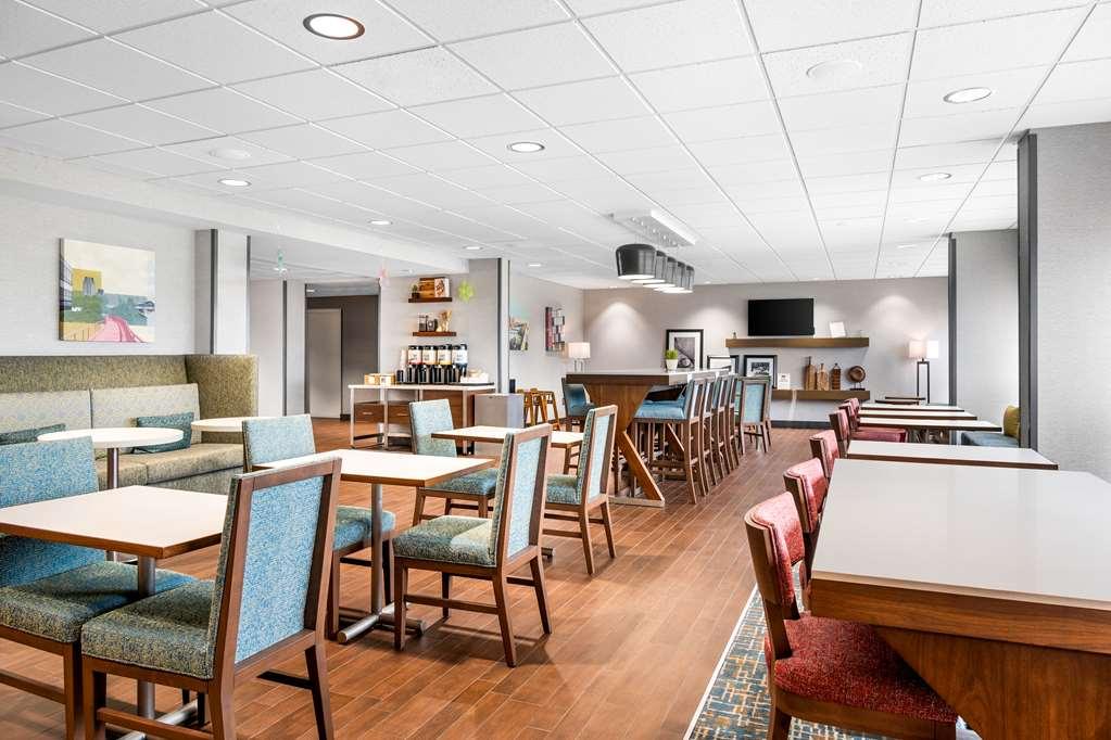 Hampton Inn Grand Rapids/North Walker Étterem fotó