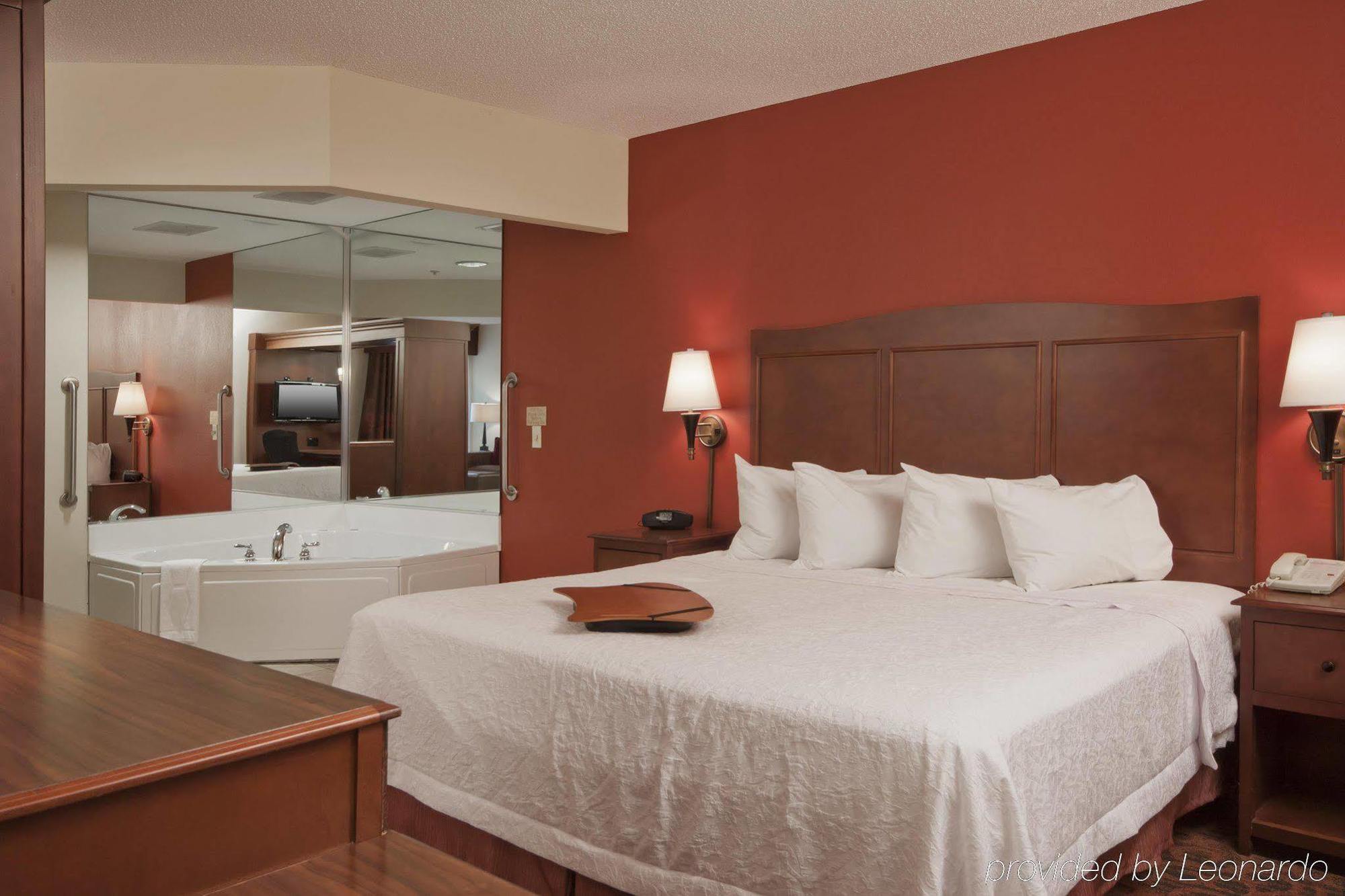 Hampton Inn Grand Rapids/North Walker Kültér fotó